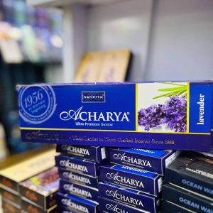 عود خوشبو کننده شاخه ای رایحه Acharya از برند Nandita